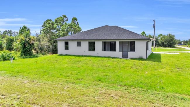 527 Millcreek St - Image# 47