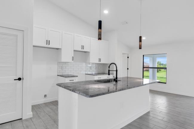 2513 54th ST SW - Image# 8