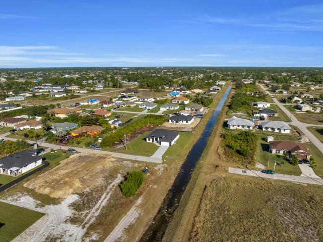 2715 37th St SW - Image# 44