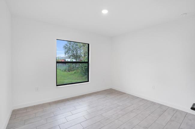 2719 29th ST SW - Image# 18