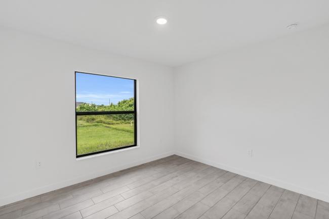 2816 49th ST SW - Image# 13