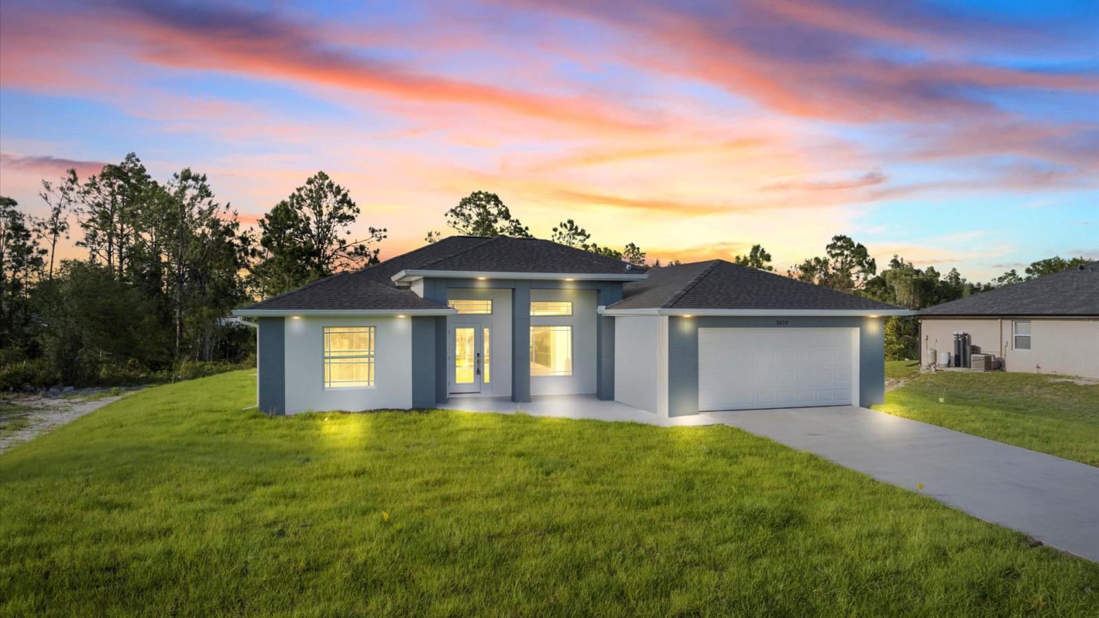 3828 21st St W - Image# 1