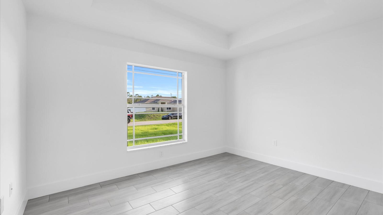 3828 21st St W - Image# 16