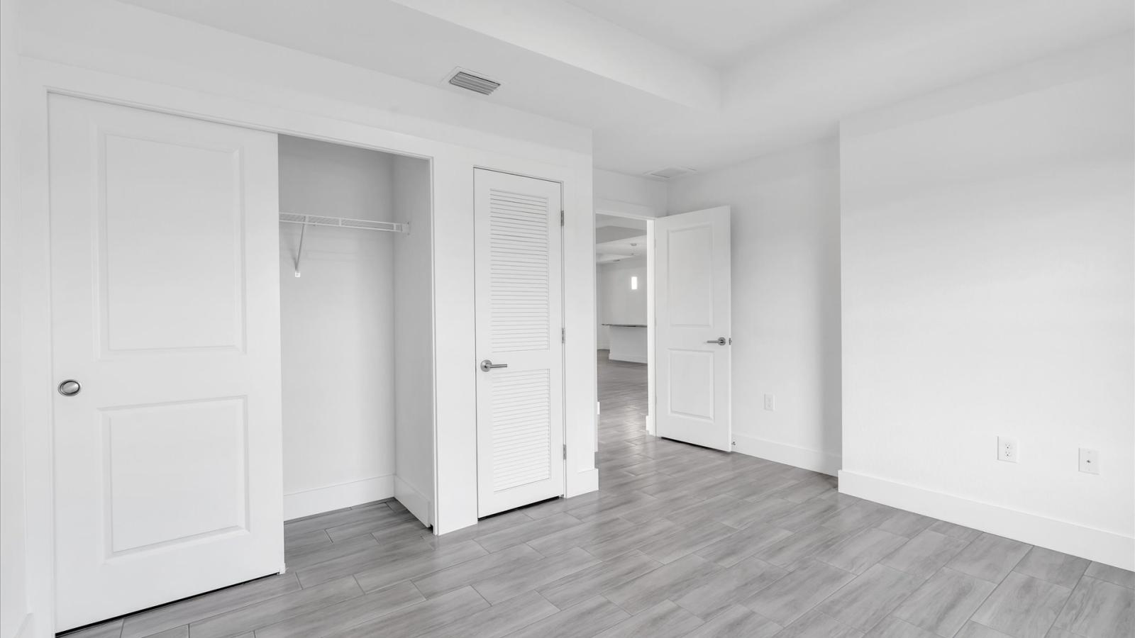 3828 21st St W - Image# 17