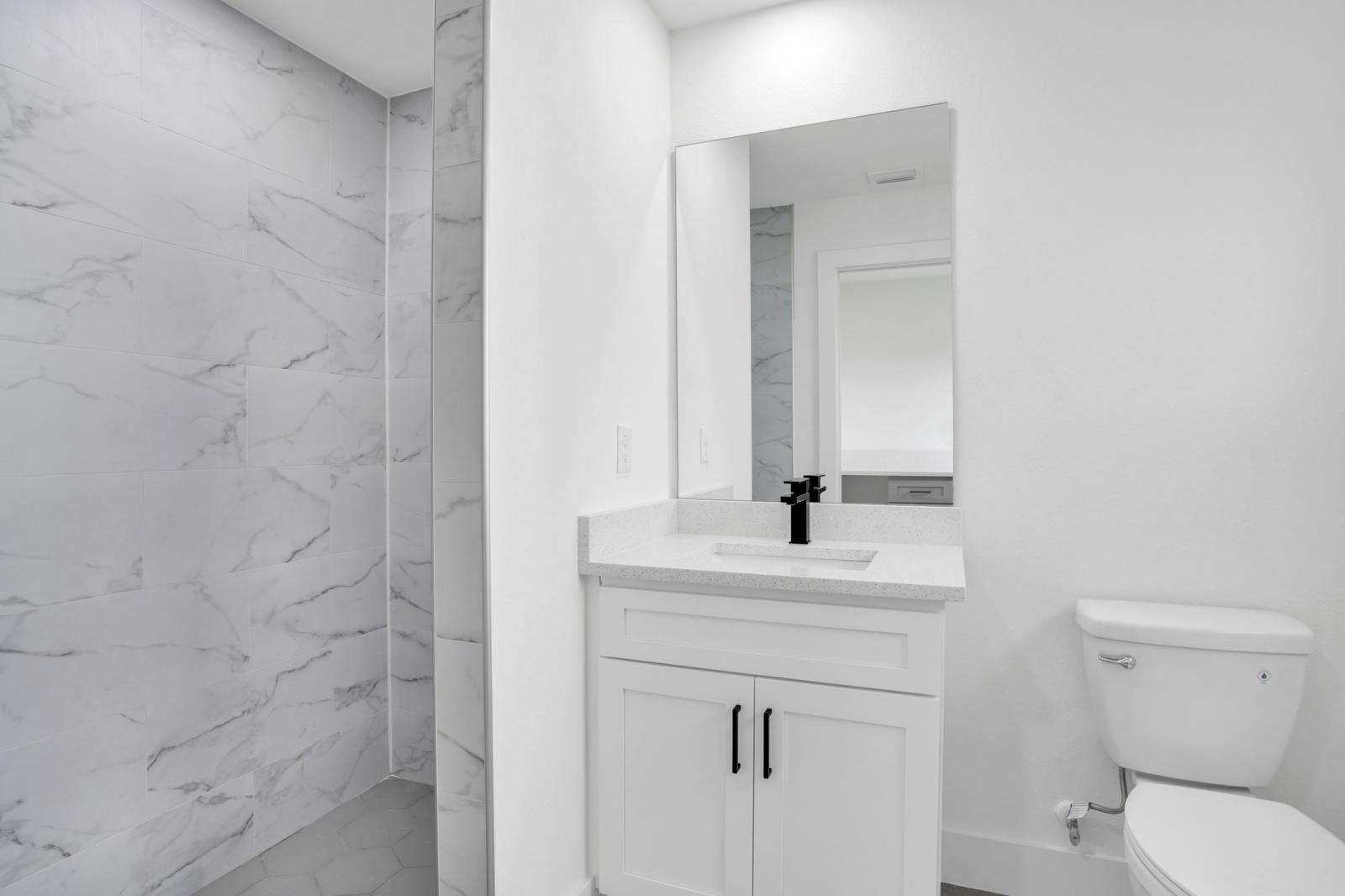 512 SW 15th St - Image# 32