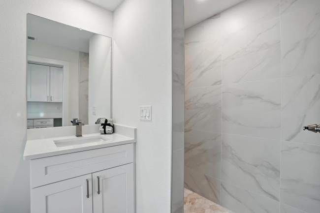 2216 SW 4th Ave - Image# 39