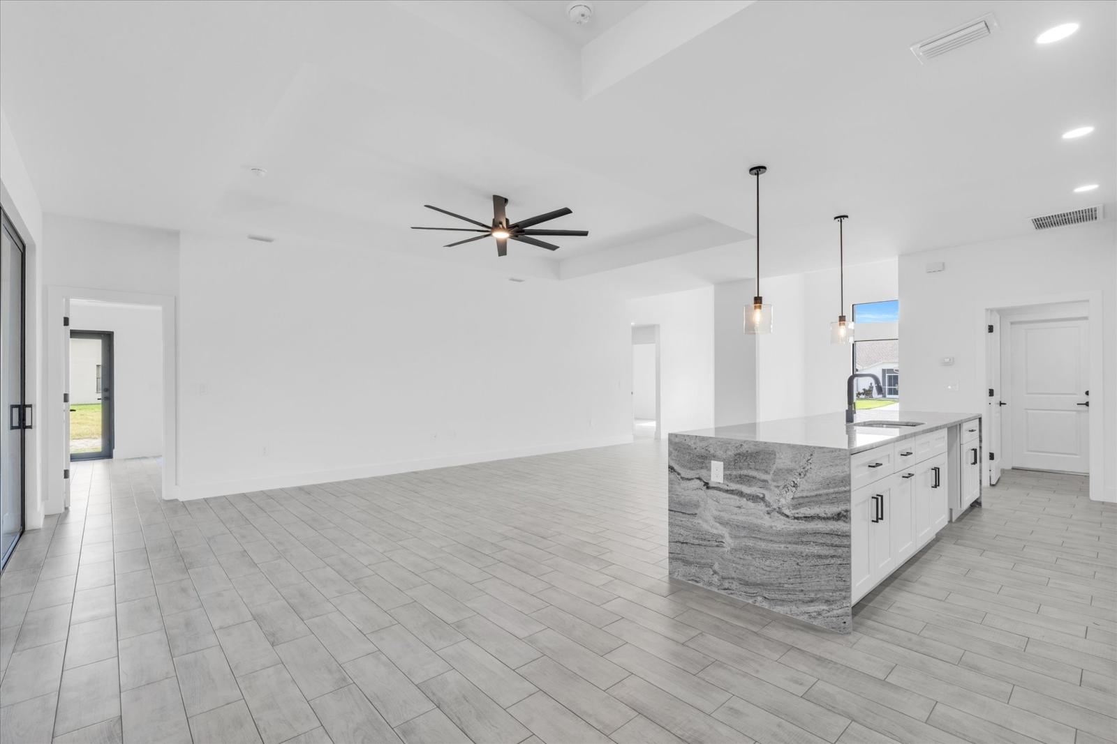 1211 SE Van Loon Terrace - Image# 11