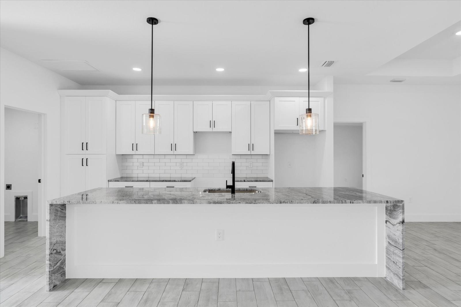 1211 SE Van Loon Terrace - Image# 13