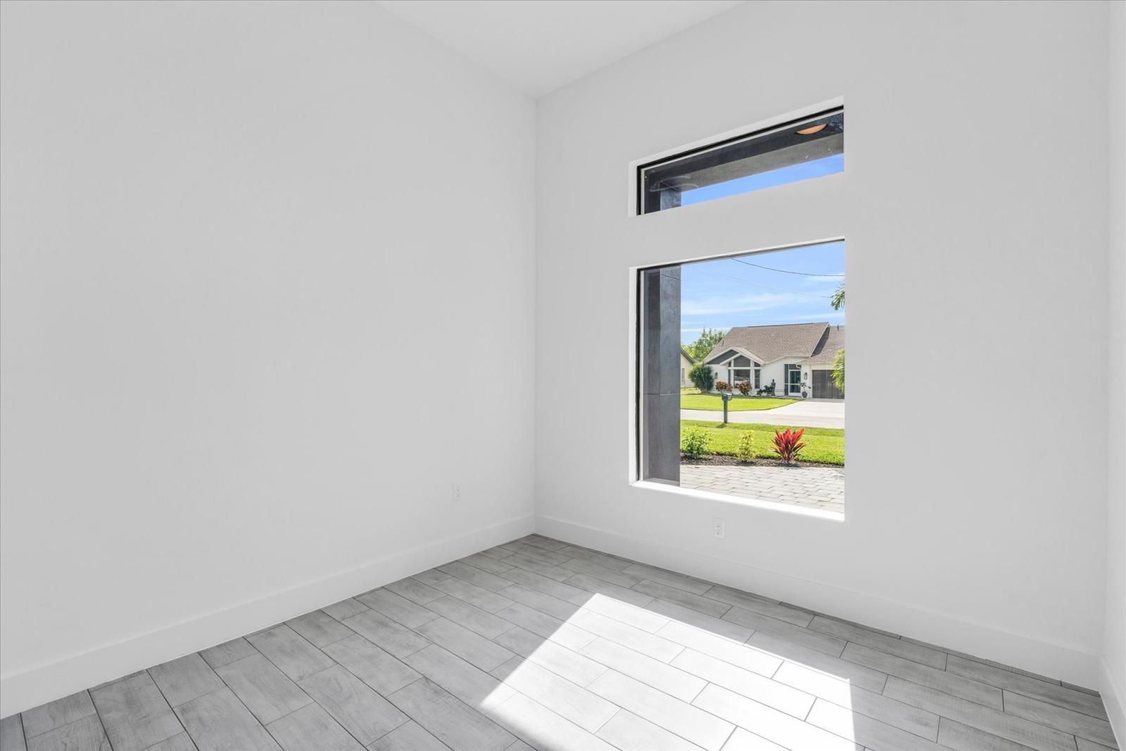 1211 SE Van Loon Terrace - Image# 14