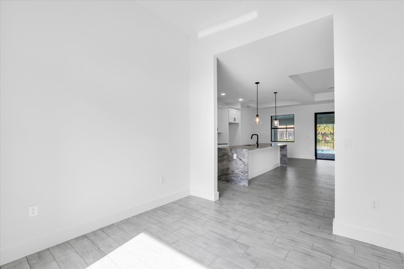 1211 SE Van Loon Terrace - Image# 15