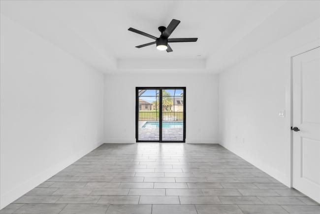 1211 SE Van Loon Terrace - Image# 16