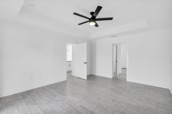 1211 SE Van Loon Terrace - Image# 18