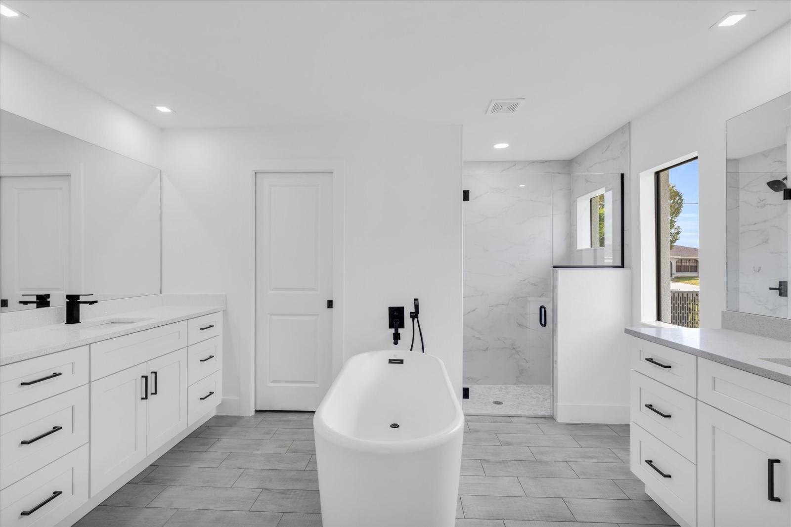 1211 SE Van Loon Terrace - Image# 19