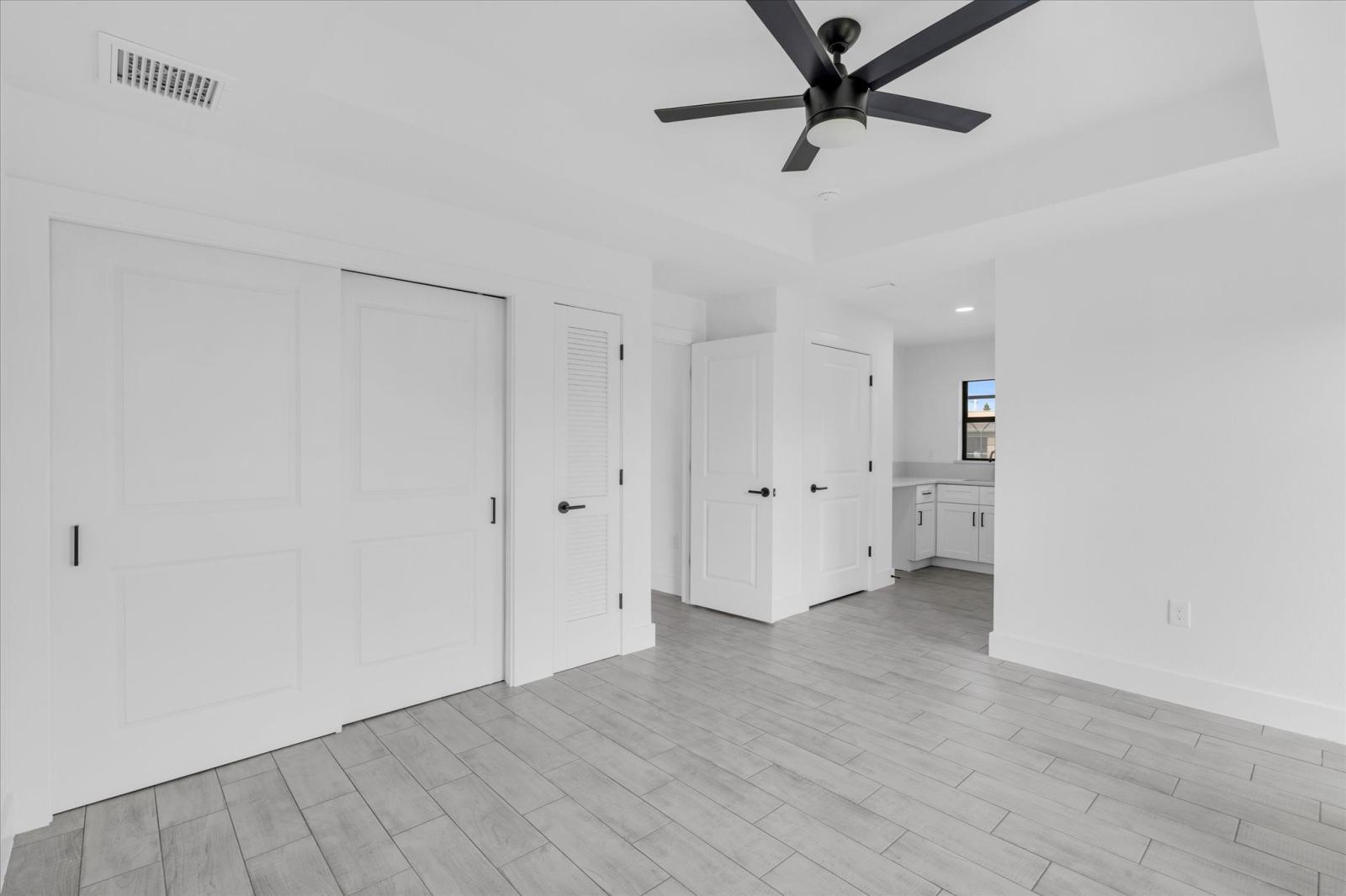 1211 SE Van Loon Terrace - Image# 25