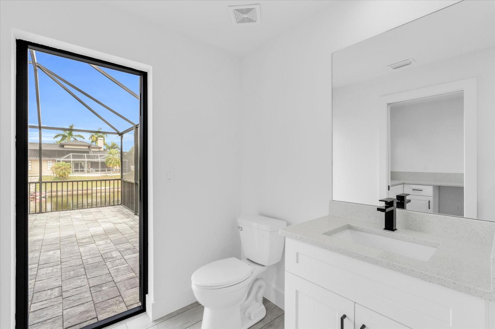 1211 SE Van Loon Terrace - Image# 28