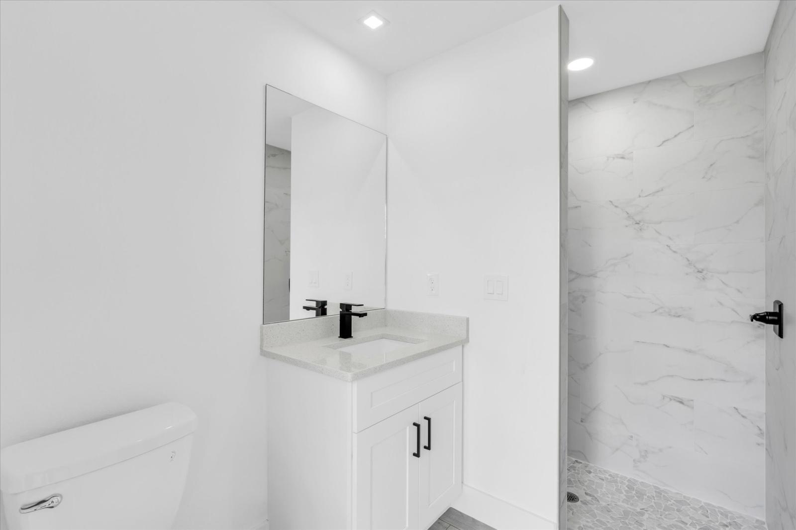 1211 SE Van Loon Terrace - Image# 29