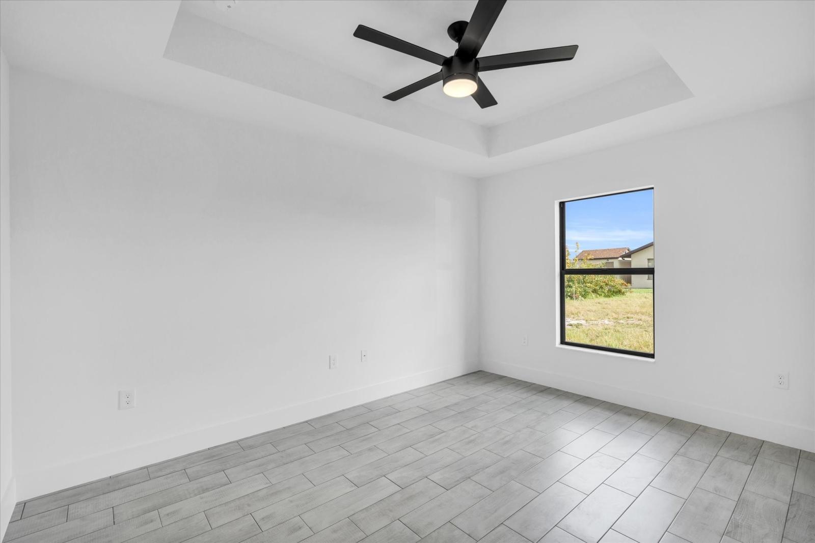 1211 SE Van Loon Terrace - Image# 30