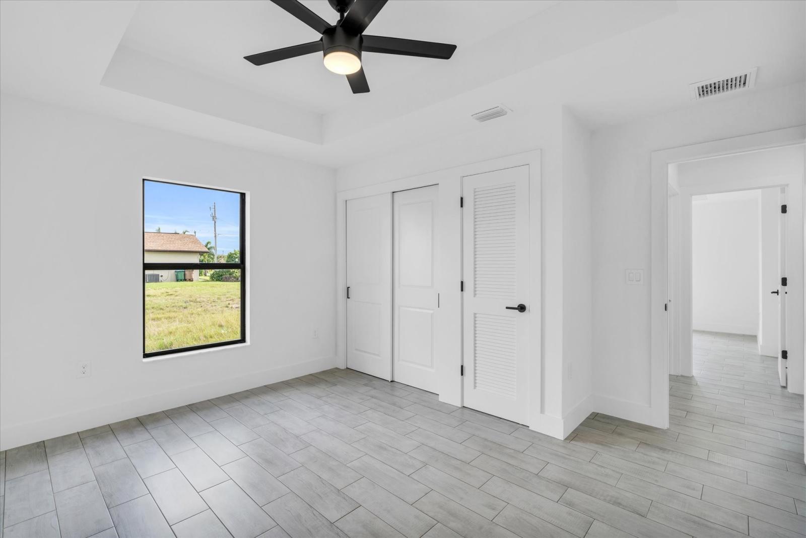 1211 SE Van Loon Terrace - Image# 31