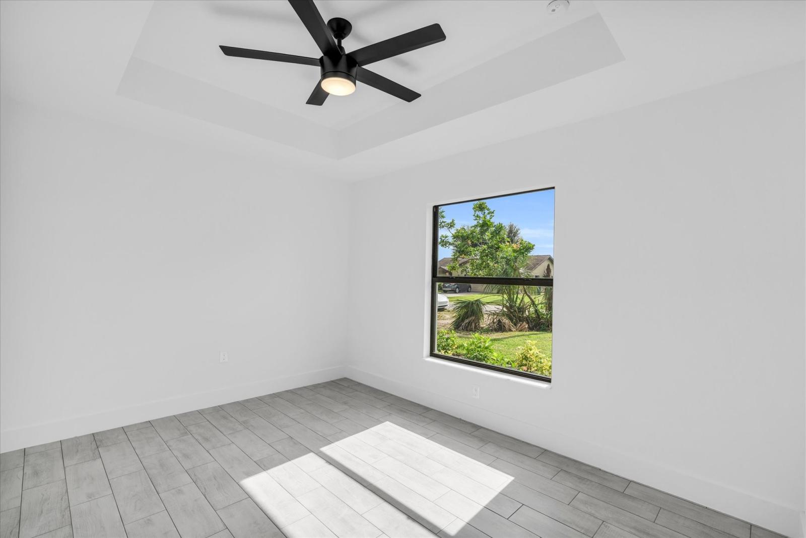 1211 SE Van Loon Terrace - Image# 33