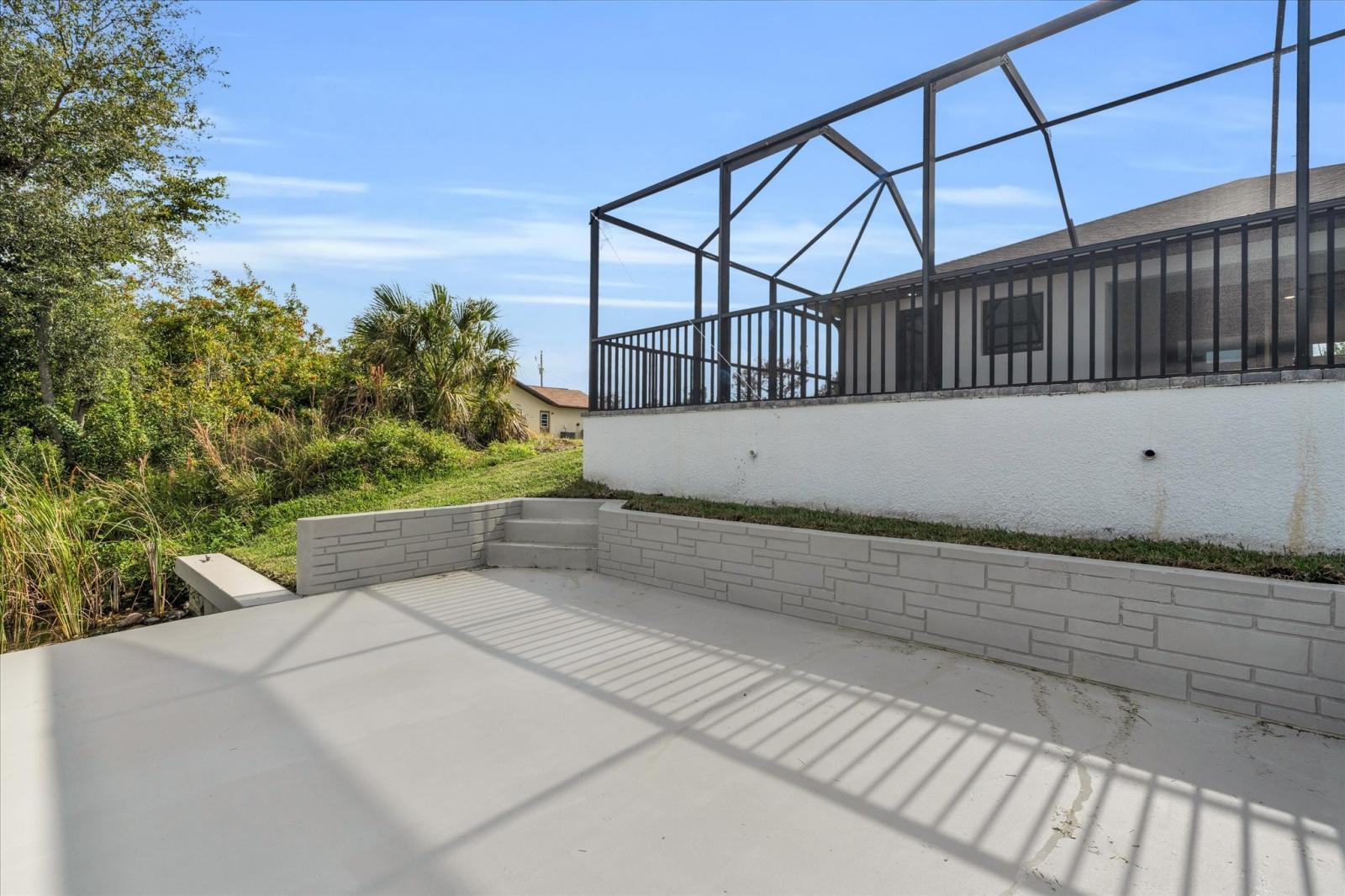 1211 SE Van Loon Terrace - Image# 43